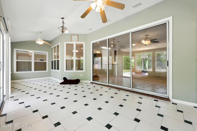 130 FALCON Drive, Green Cove Springs, FL 32043