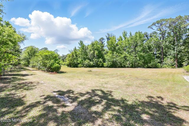 130 FALCON Drive, Green Cove Springs, FL 32043