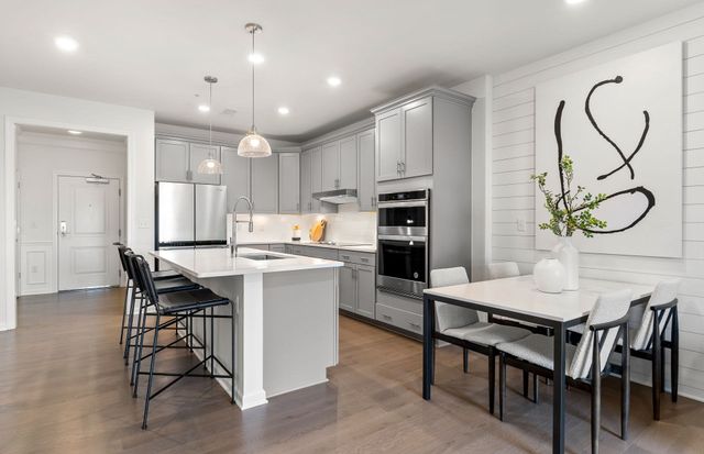 8 Peters Farm Way 108, Westborough, MA 01581
