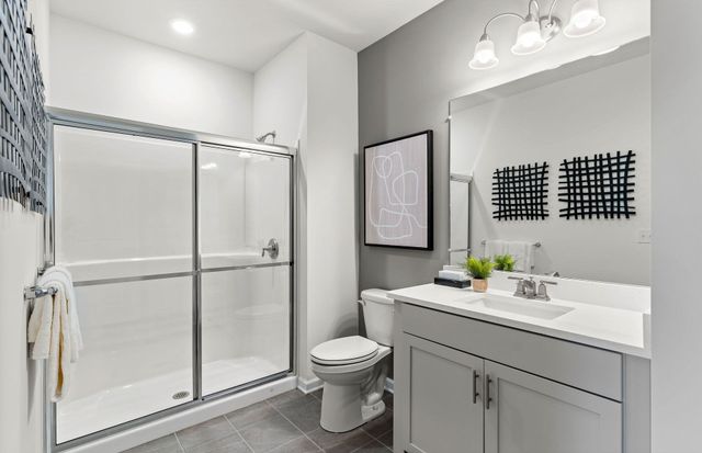 8 Peters Farm Way 108, Westborough, MA 01581
