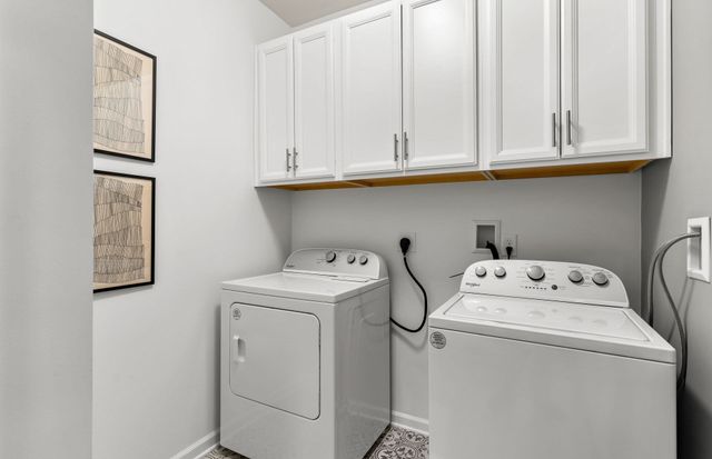 8 Peters Farm Way 108, Westborough, MA 01581