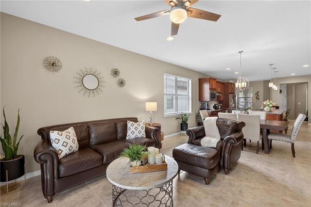 10894 Glenhurst ST, Fort Myers, FL 33913