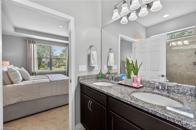 10894 Glenhurst ST, Fort Myers, FL 33913