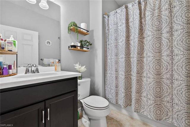 10894 Glenhurst ST, Fort Myers, FL 33913