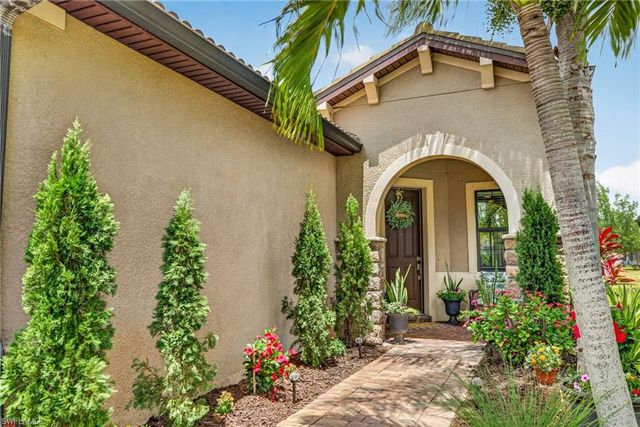 10894 Glenhurst ST, Fort Myers, FL 33913