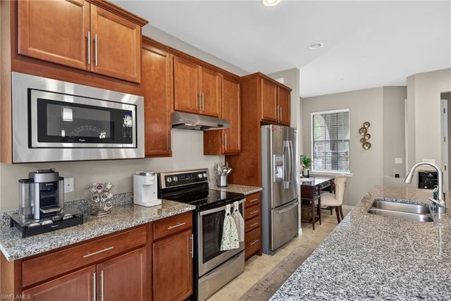 10894 Glenhurst ST, Fort Myers, FL 33913