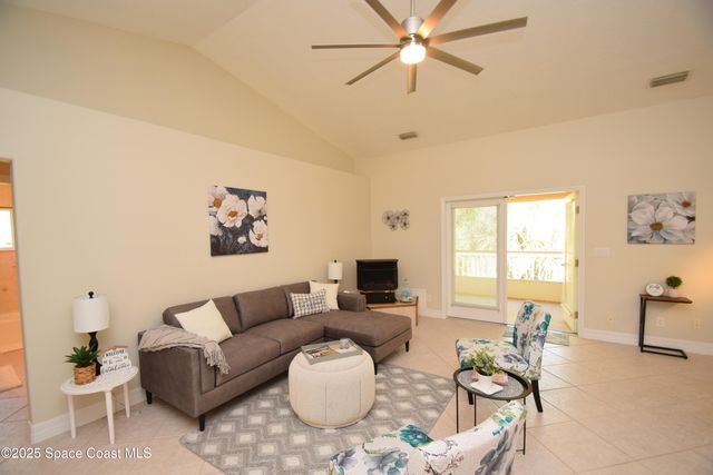 581 Drexel Avenue NE, Palm Bay, FL 32907