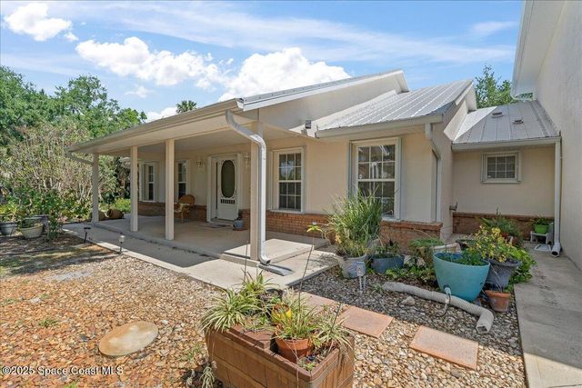 581 Drexel Avenue NE, Palm Bay, FL 32907