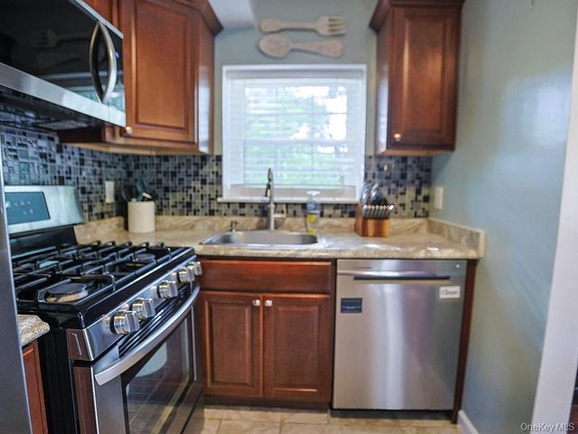10 Lexington Hill, Harriman, NY 10926