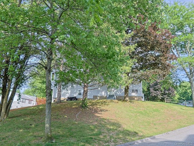 10 Lexington Hill, Harriman, NY 10926