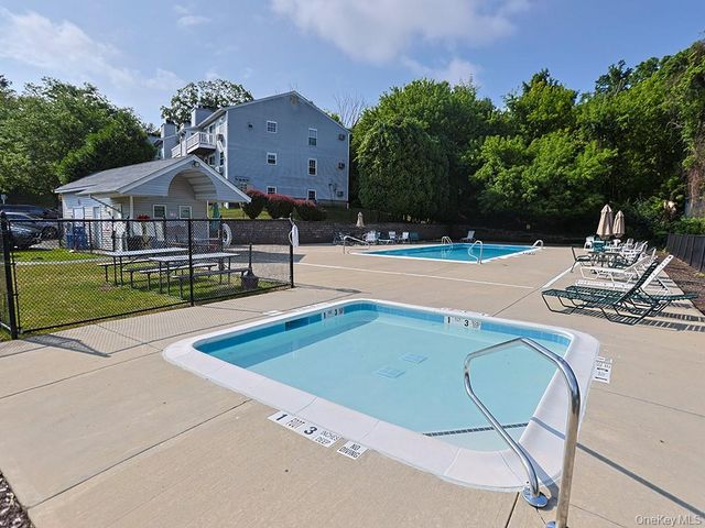 10 Lexington Hill, Harriman, NY 10926