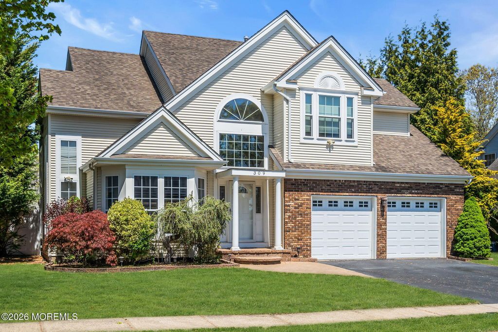 309 Lenox Street, Brick, NJ 08724