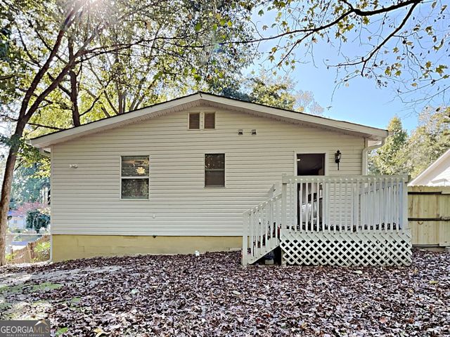 5779 Hillside Drive, Atlanta, GA 30340