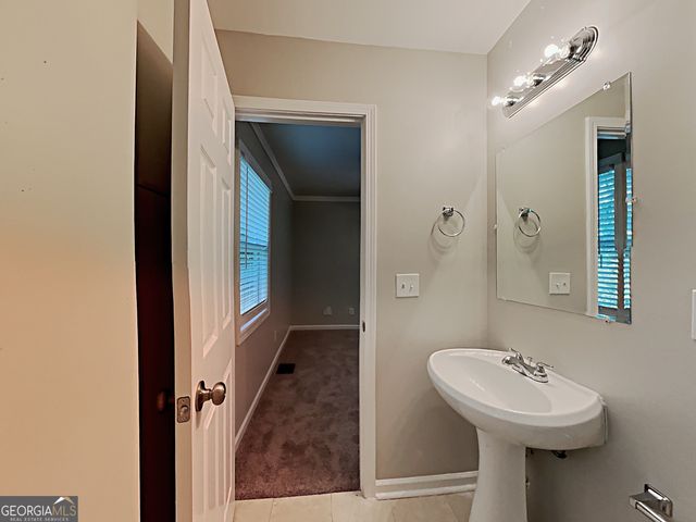 5779 Hillside Drive, Atlanta, GA 30340