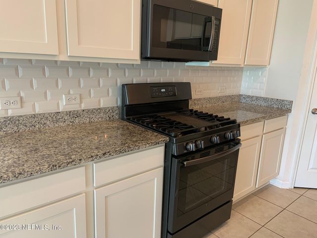 816 REDTAIL Lane, Middleburg, FL 32068