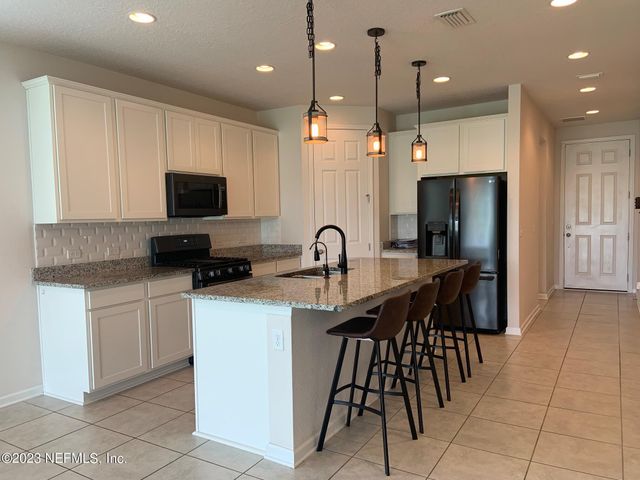 816 REDTAIL Lane, Middleburg, FL 32068