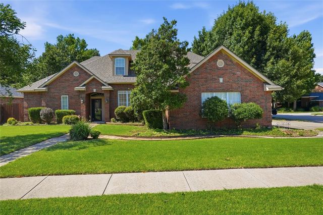 4328 Harrogate Drive, Norman, OK 73072