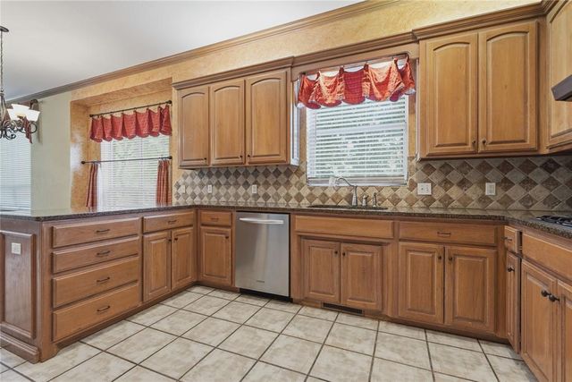4328 Harrogate Drive, Norman, OK 73072