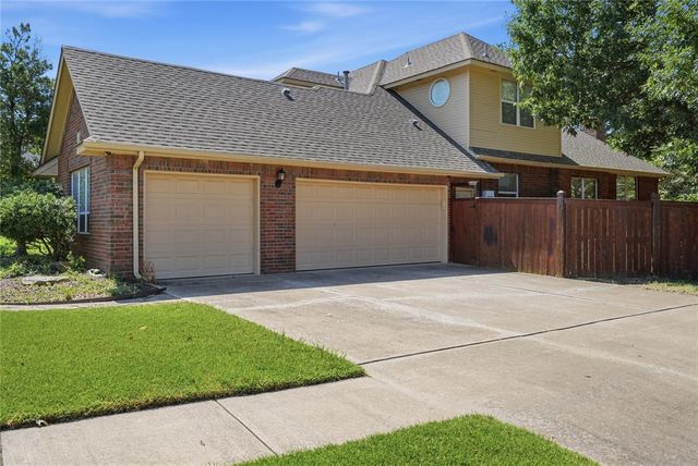 4328 Harrogate Drive, Norman, OK 73072