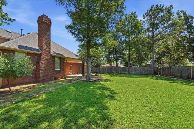 4328 Harrogate Drive, Norman, OK 73072