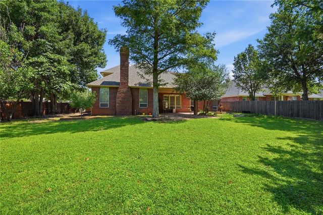 4328 Harrogate Drive, Norman, OK 73072