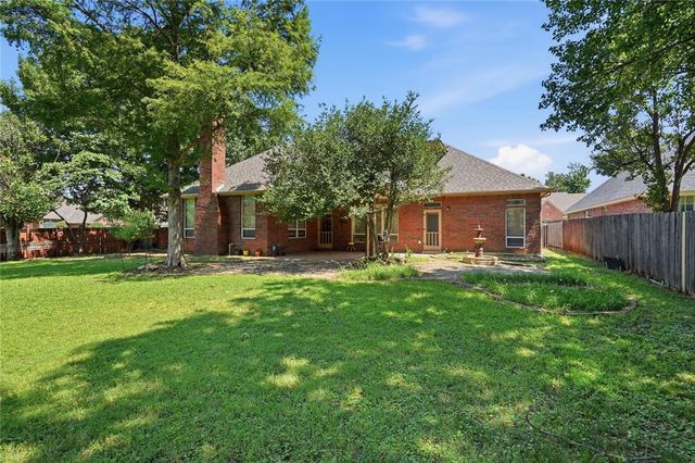 4328 Harrogate Drive, Norman, OK 73072