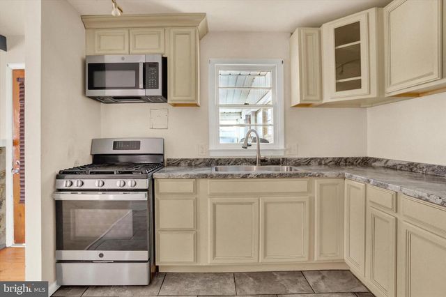 1271 3RD ST, Harrisburg, PA 17113