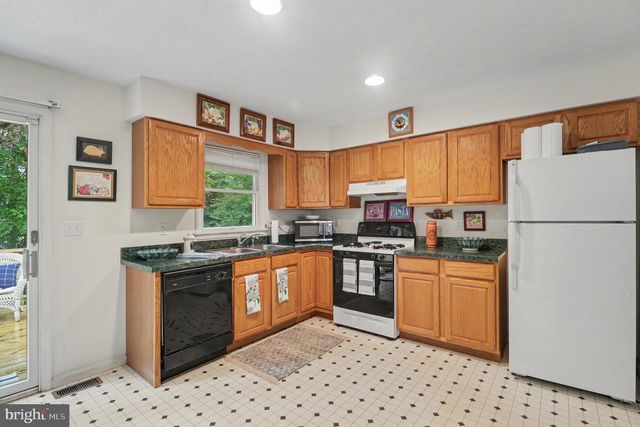 407 MELBOURNE BLVD, Elkton, MD 21921