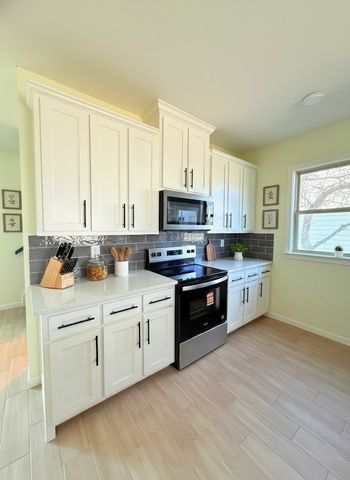 2864 Burchill Road, Fort Worth, TX 76105