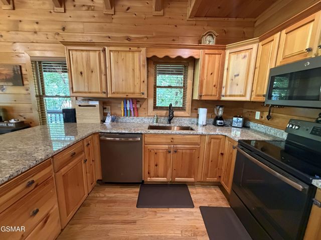 3120 Lexy Lane, Sevierville, TN 37862