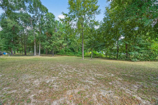 1657 County Road 3404, Cleveland, TX 77327
