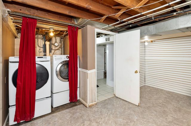 841 13th Street, West Des Moines, IA 50265