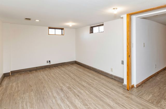 841 13th Street, West Des Moines, IA 50265