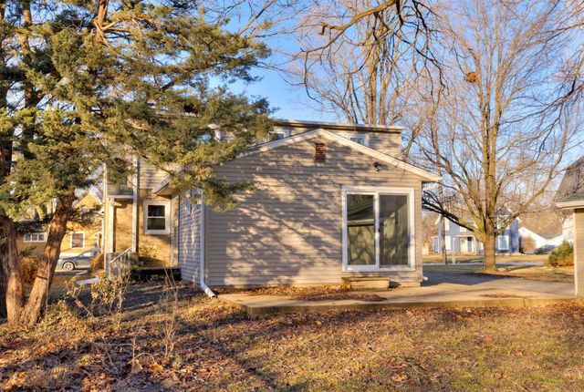 841 13th Street, West Des Moines, IA 50265