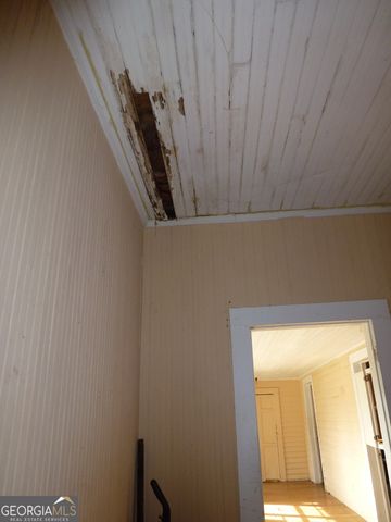 326 N River Street, Claxton, GA 30417