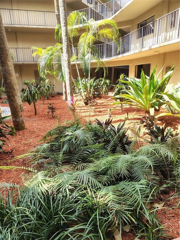 8635 NW 8th St 116, Miami, FL 33126