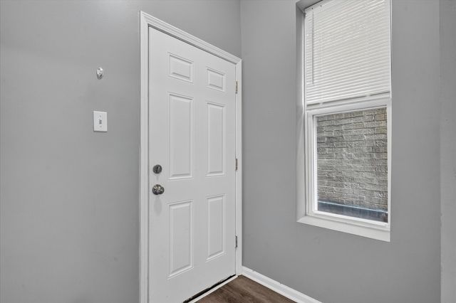 1852 S Central Park Avenue 3E, Chicago, IL 60623