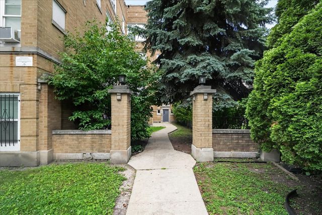 1852 S Central Park Avenue 3E, Chicago, IL 60623