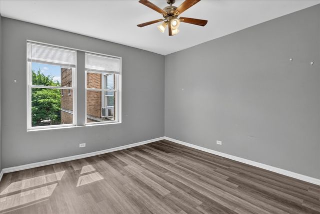 1852 S Central Park Avenue 3E, Chicago, IL 60623