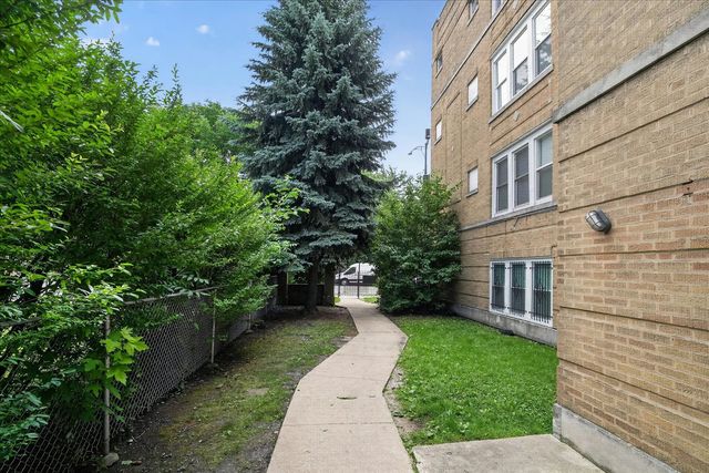 1852 S Central Park Avenue 3E, Chicago, IL 60623
