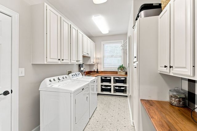1716 Blairmont Dr, Lebanon, TN 37087