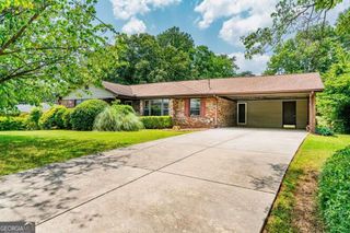 3854 Ridgewood Drive SE, Smyrna, GA 30080