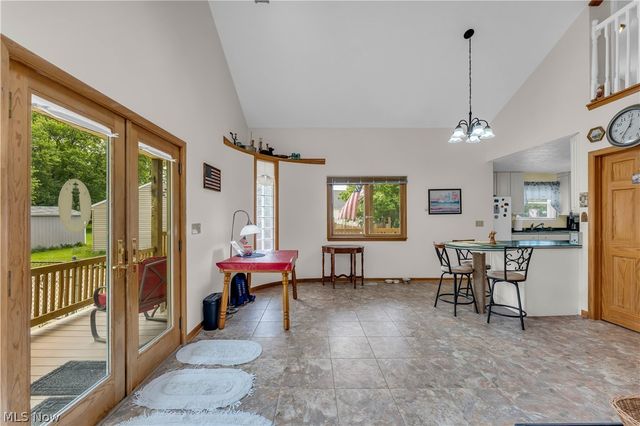 5295 Broadway, Lorain, OH 44052