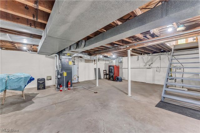 5295 Broadway, Lorain, OH 44052