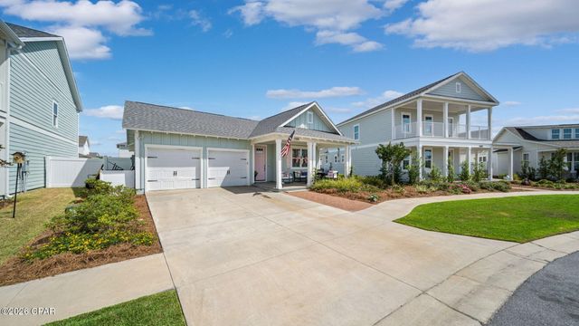 2100 Royal Tern Street, Panama City, FL 32405