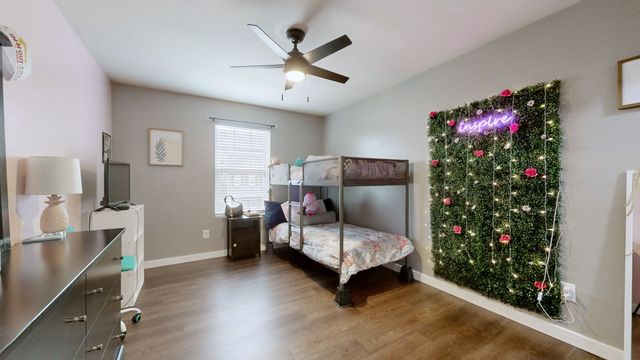 629 Pemberton Dr, Lebanon, TN 37087