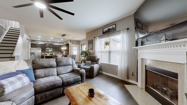 629 Pemberton Dr, Lebanon, TN 37087