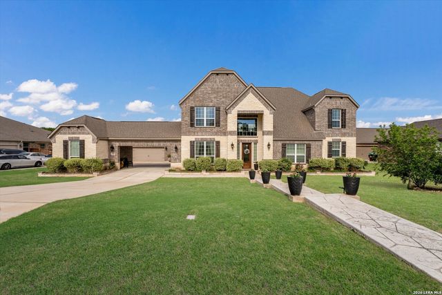 196 TEXAS BND, Castroville, TX 78009