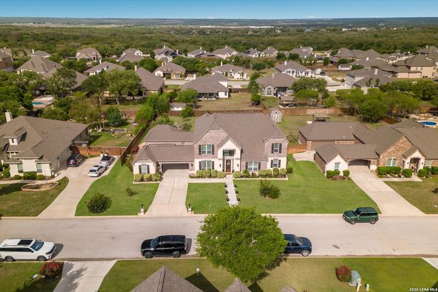 196 TEXAS BND, Castroville, TX 78009