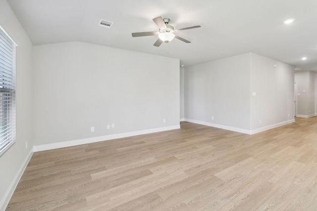 713 London Town Lane, Princeton, TX 75071